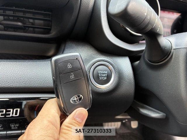 Toyota YARIS 2021-03 7227701-13