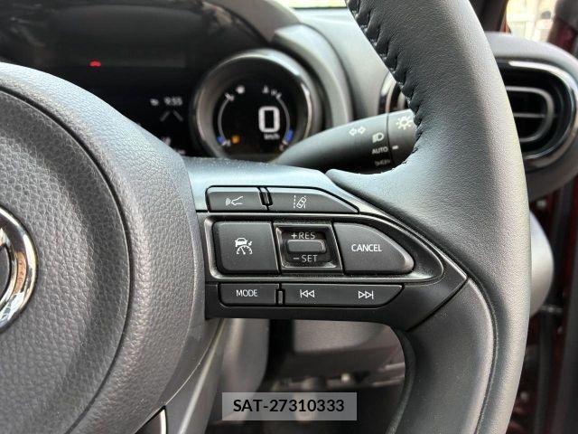 Toyota YARIS 2021-03 7227701-14