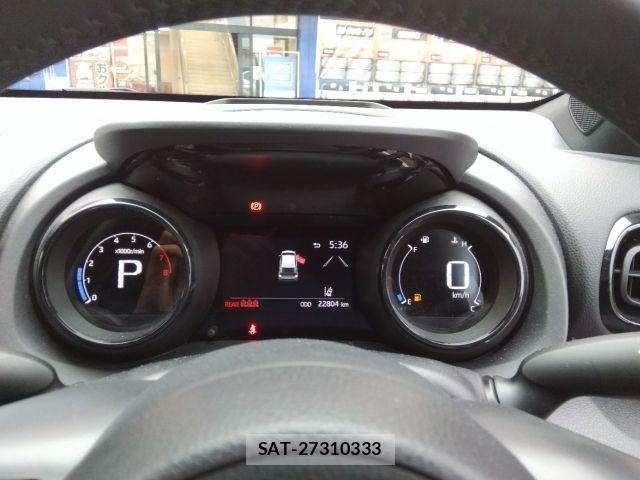 Toyota YARIS 2021-03 7227701-29
