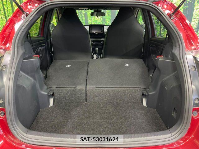 Toyota YARIS 2021-02 7227698-9