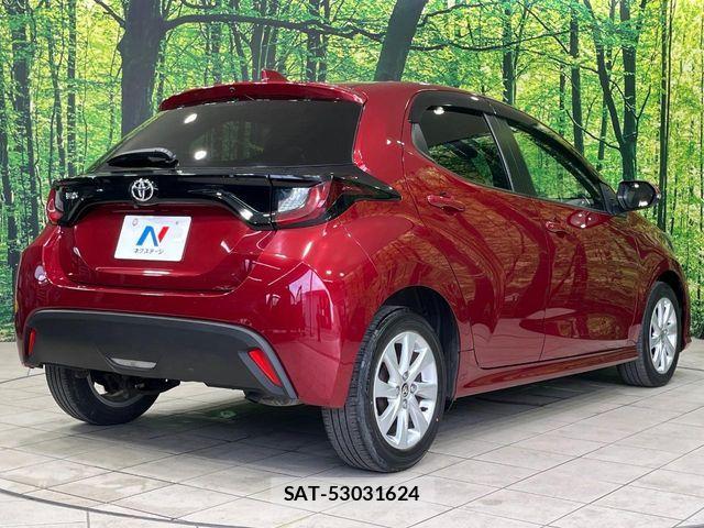 Toyota YARIS 2021-02 7227698-16