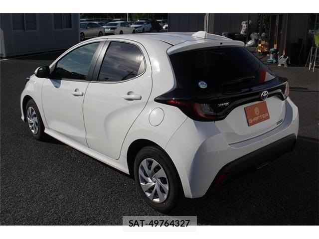 Toyota YARIS 2021-03 7227700-10