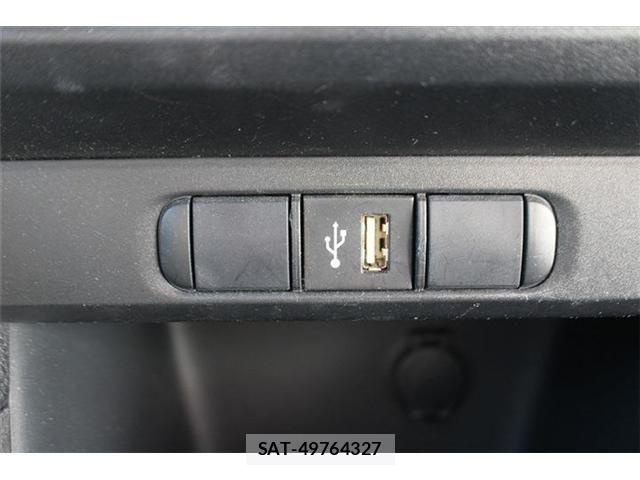 Toyota YARIS 2021-03 7227700-3