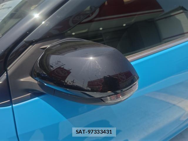 Toyota YARIS 2023-01 7227712-12