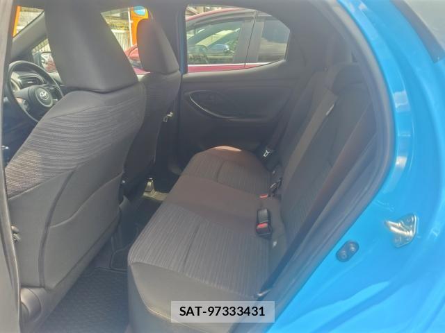 Toyota YARIS 2023-01 7227712-19