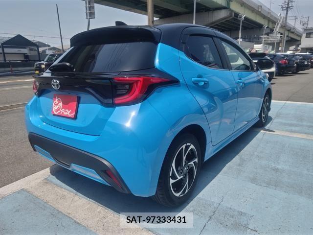 Toyota YARIS 2023-01 7227712-2