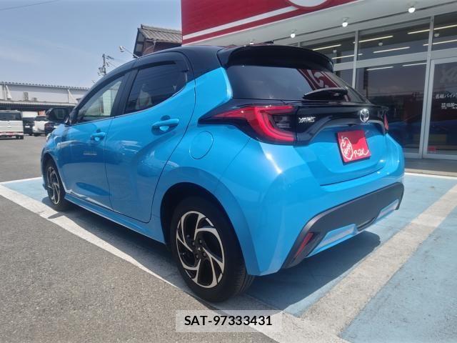Toyota YARIS 2023-01 7227712-3