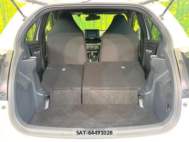 Toyota YARIS 2021-02 7227697-9
