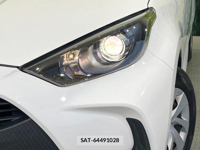 Toyota YARIS 2021-02 7227697-11