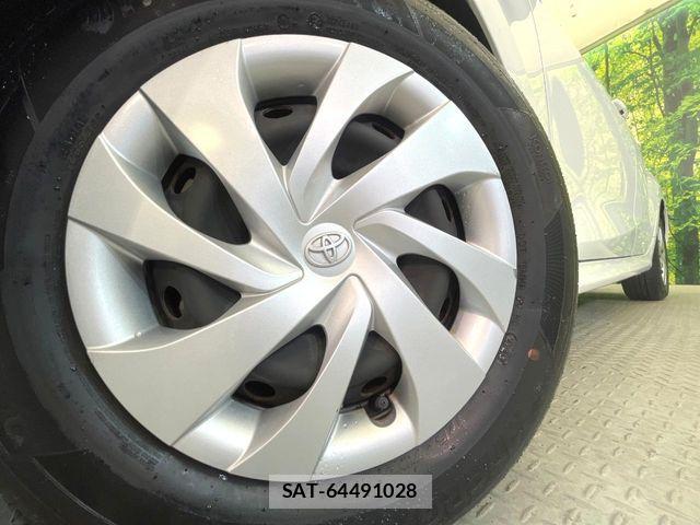 Toyota YARIS 2021-02 7227697-12
