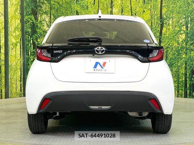 Toyota YARIS 2021-02 7227697-14