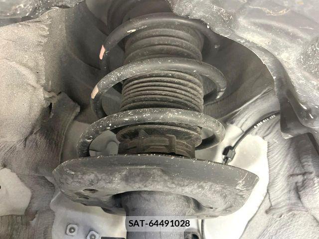 Toyota YARIS 2021-02 7227697-19