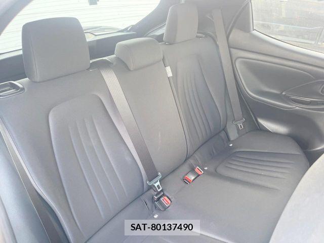 Toyota YARIS 2020-04 7252975-9