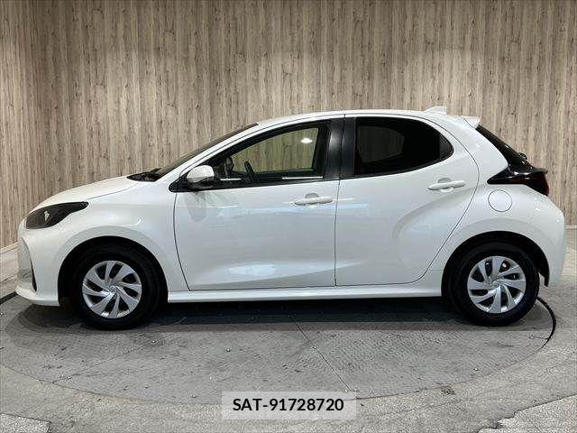 Toyota YARIS 2021-05 7252978-18