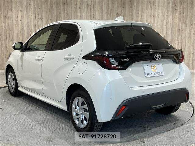 Toyota YARIS 2021-05 7252978-19