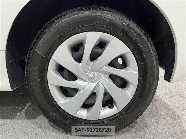 Toyota YARIS 2021-05 7252978-27