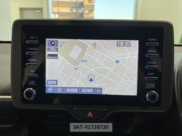 Toyota YARIS 2021-05 7252978-3