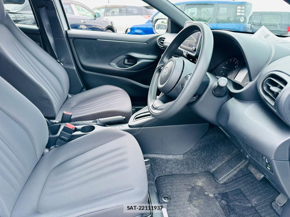 Toyota YARIS 2024 7072729-11