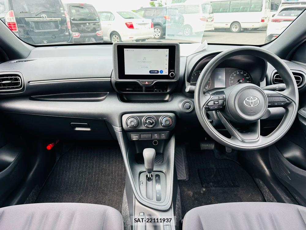Toyota YARIS 2024 7072729-12