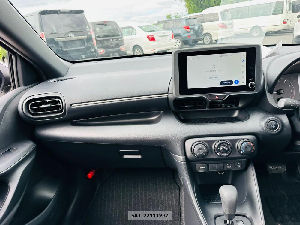 Toyota YARIS 2024 7072729-16
