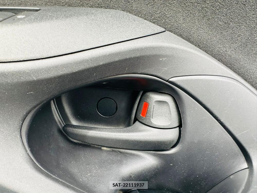 Toyota YARIS 2024 7072729-19