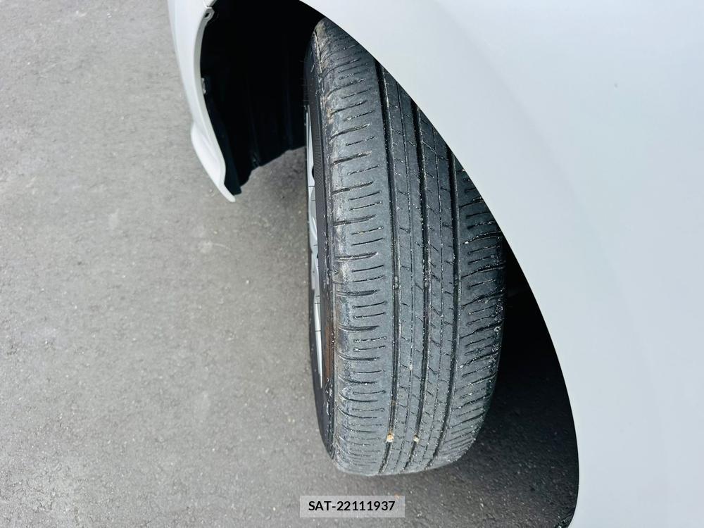 Toyota YARIS 2024 7072729-30