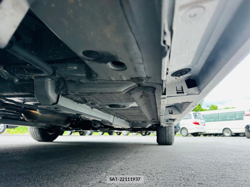 Toyota YARIS 2024 7072729-36