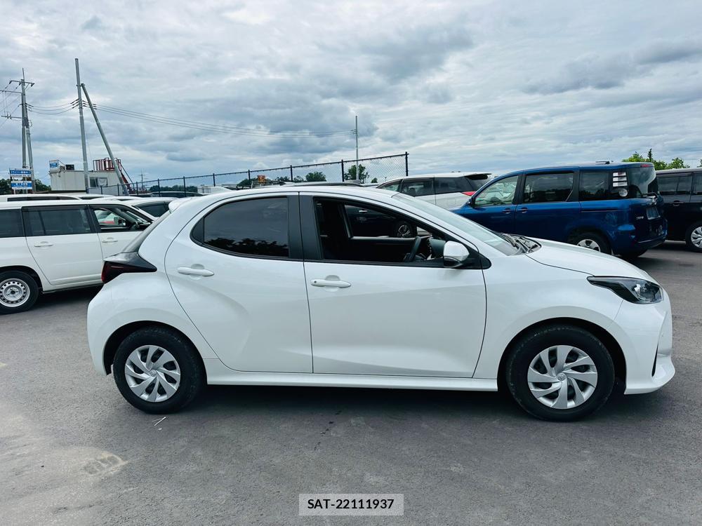 Toyota YARIS 2024 7072729-5