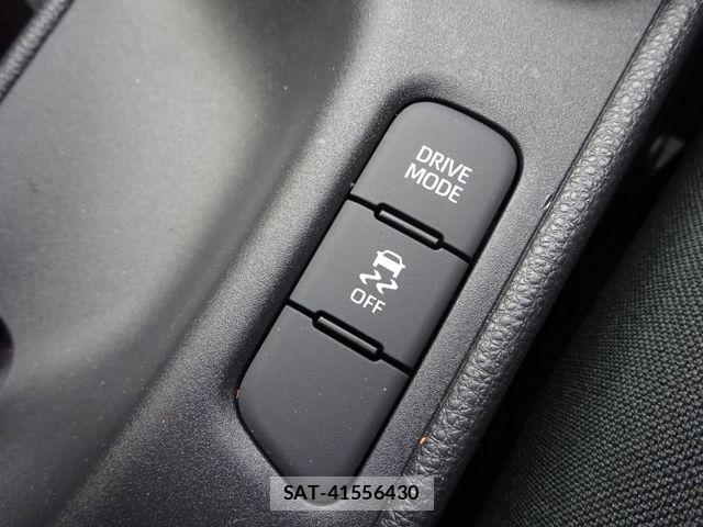 Toyota YARIS 2020-07 7252976-12