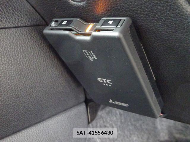 Toyota YARIS 2020-07 7252976-8