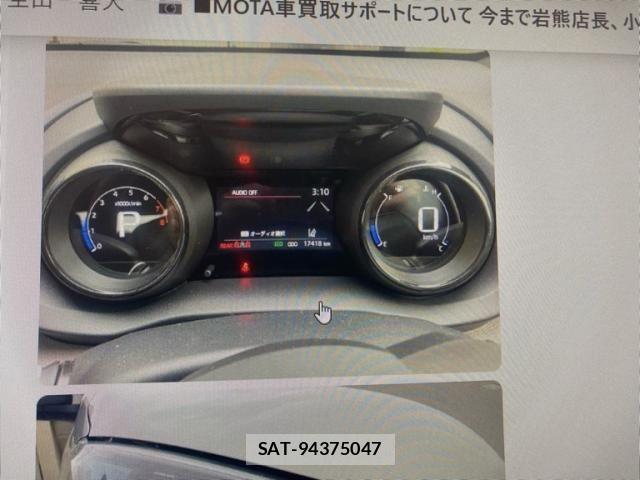 Toyota YARIS 2021-06 7252971-4