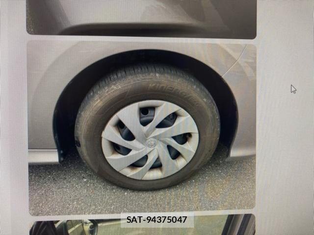 Toyota YARIS 2021-06 7252971-6