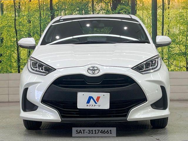 Toyota YARIS 2021-05 7252972-13