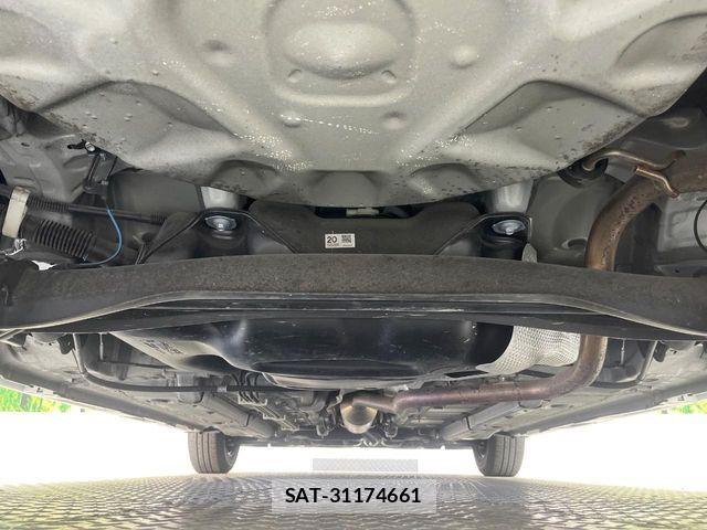 Toyota YARIS 2021-05 7252972-18