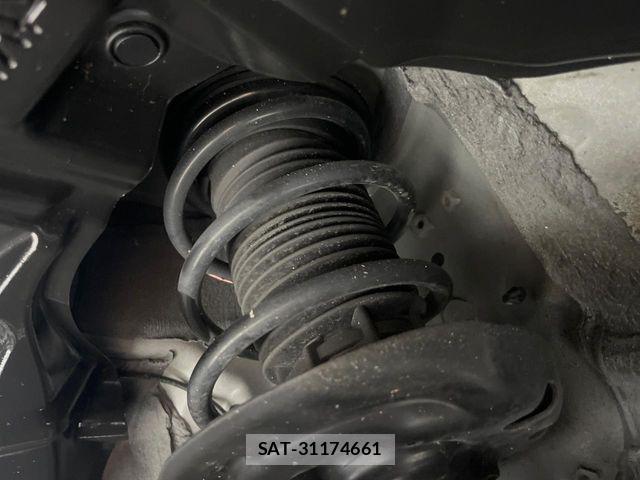 Toyota YARIS 2021-05 7252972-19