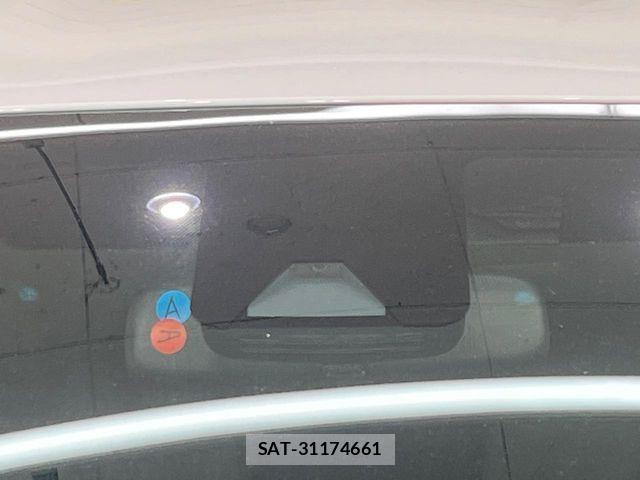 Toyota YARIS 2021-05 7252972-6