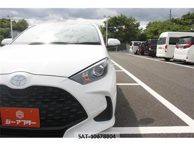 Toyota YARIS 2024-12 7273338-15
