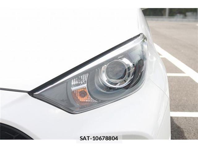 Toyota YARIS 2024-12 7273338-16