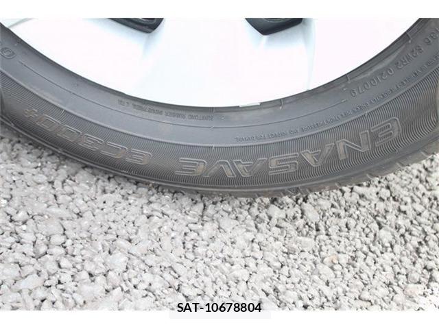 Toyota YARIS 2024-12 7273338-26