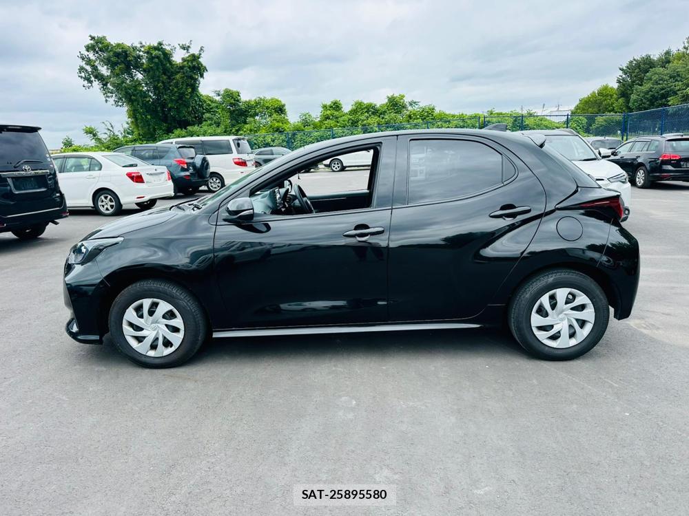 Toyota YARIS 2023 7075124-1