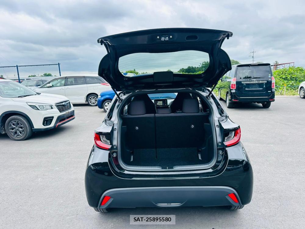 Toyota YARIS 2023 7075124-25