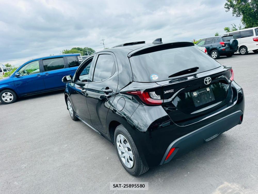 Toyota YARIS 2023 7075124-2