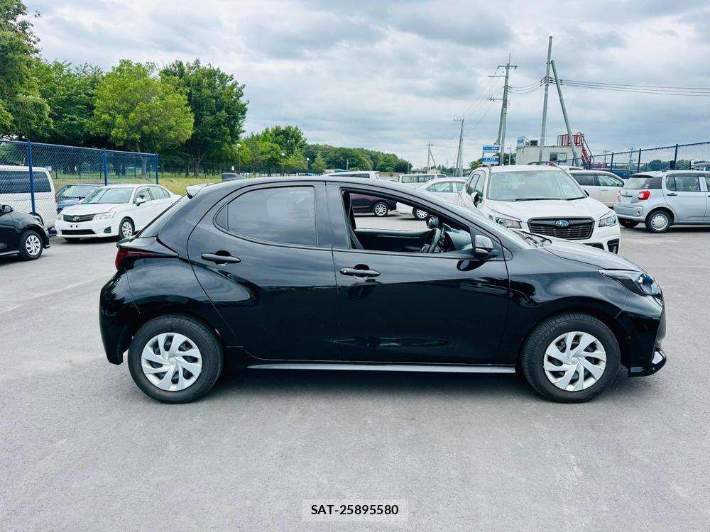 Toyota YARIS 2023 7075124-5