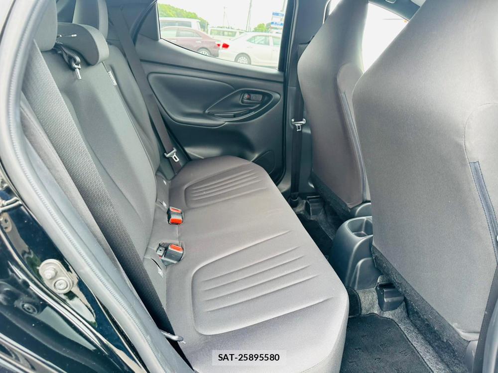 Toyota YARIS 2023 7075124-8