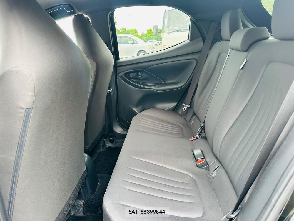 Toyota YARIS 2023 7193941-9