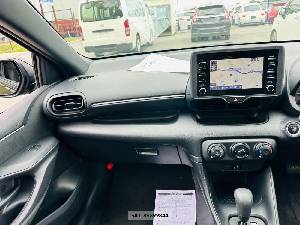 Toyota YARIS 2023 7193941-16