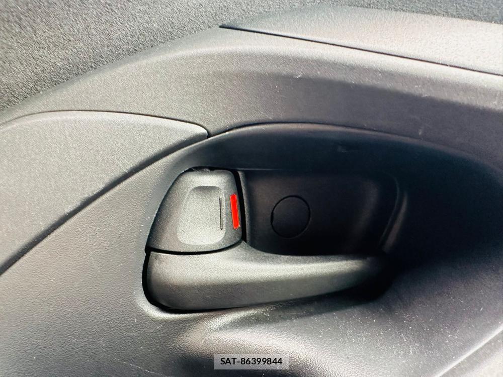 Toyota YARIS 2023 7193941-21
