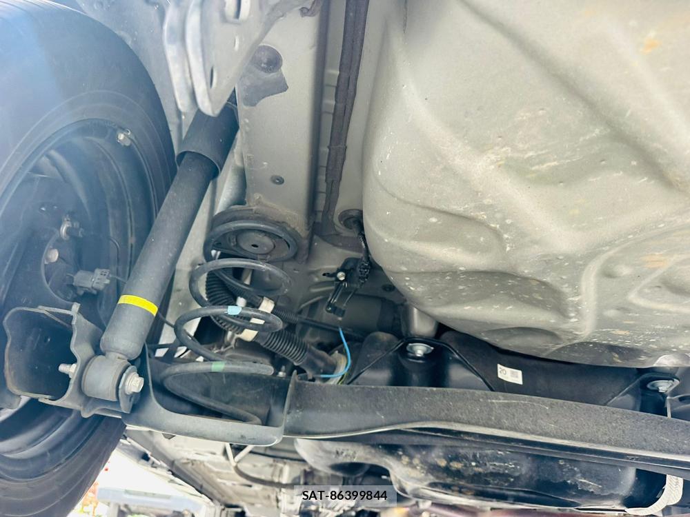 Toyota YARIS 2023 7193941-34
