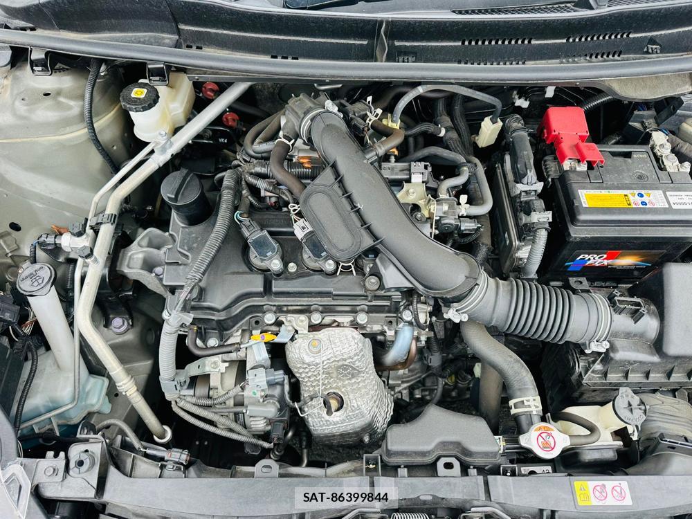 Toyota YARIS 2023 7193941-37