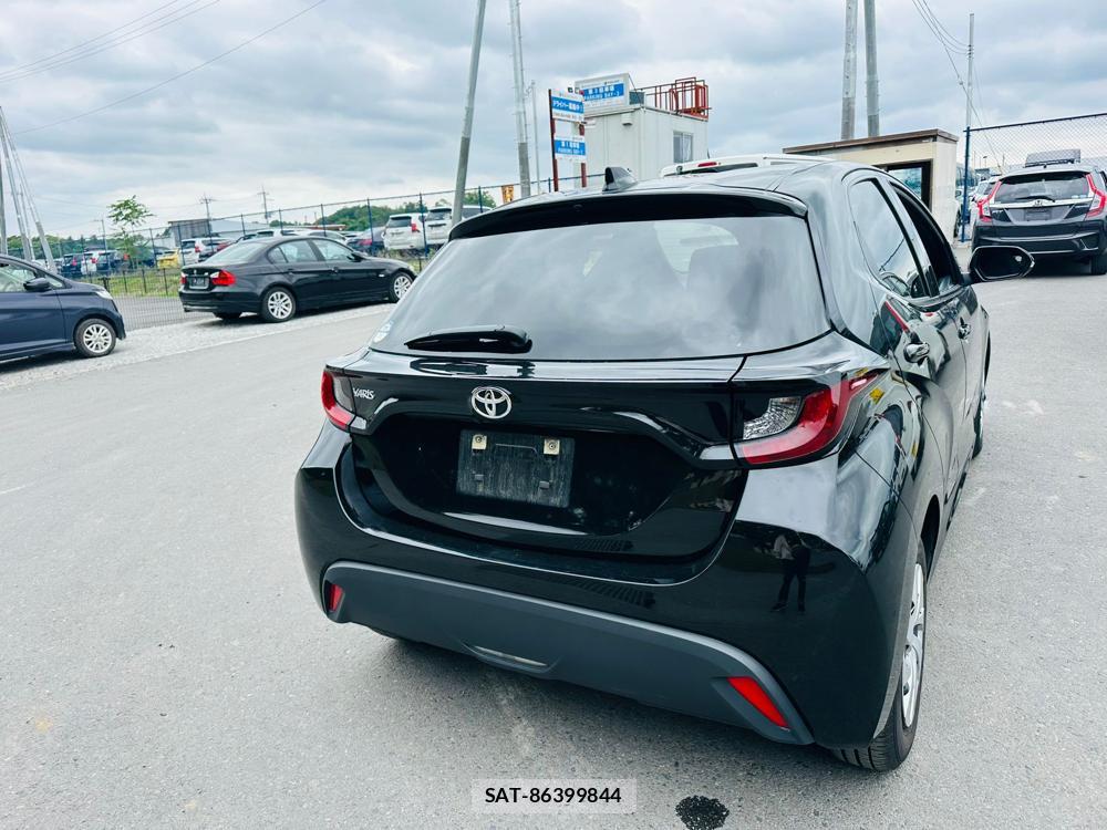 Toyota YARIS 2023 7193941-4